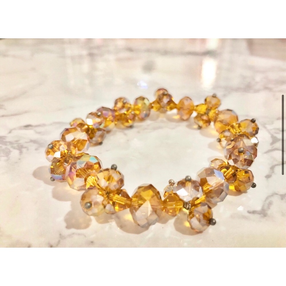 Swarovski Bead Bracelet - Picture 4 of 7